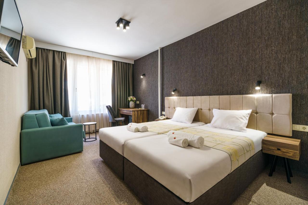 Bistra & Galina Hotel Ruse Luaran gambar