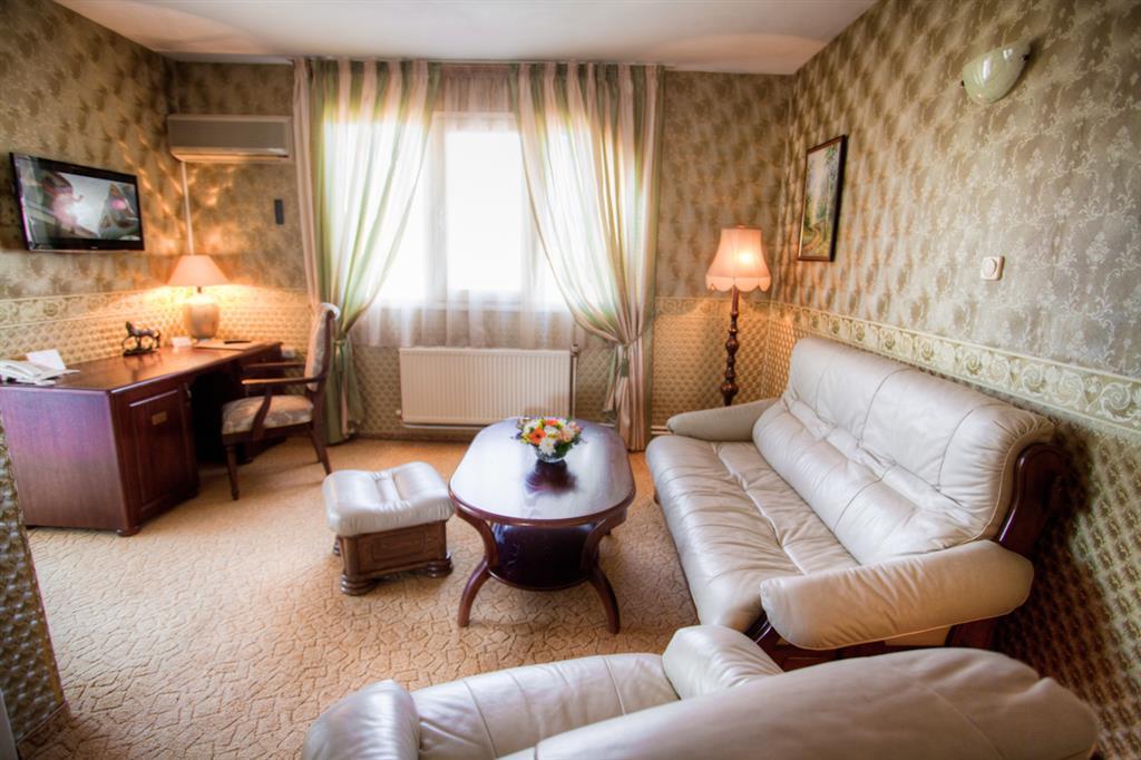 Bistra & Galina Hotel Ruse Bilik gambar