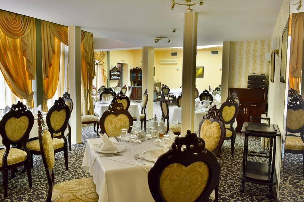 Bistra & Galina Hotel Ruse Luaran gambar